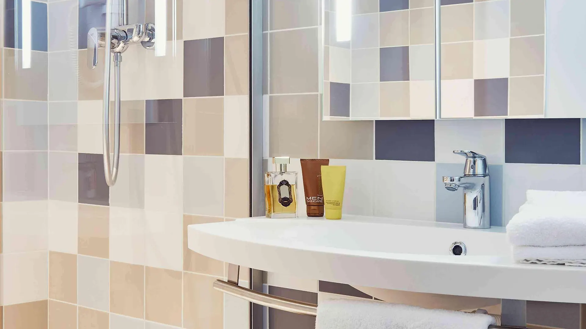 Hotel Ibis Styles Marseille Aeroport Vitrolles