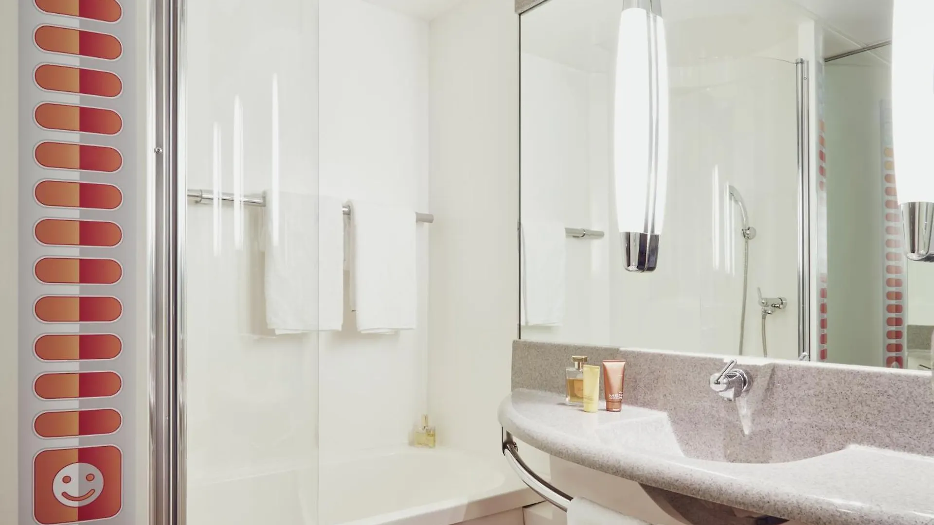 Hotel Ibis Styles Marseille Aeroport Vitrolles