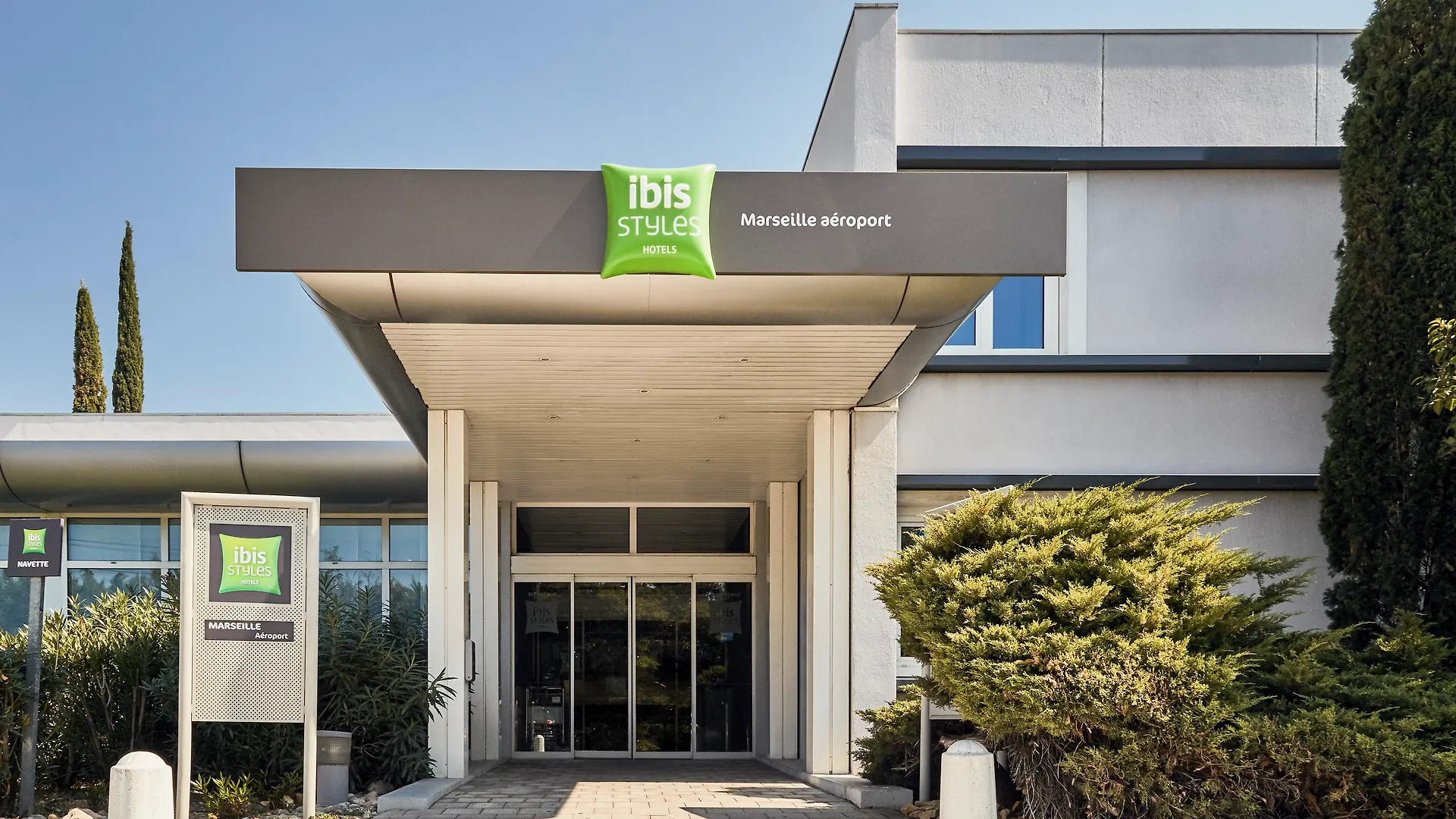Hotel ibis Styles Marseille Aéroport Vitrolles