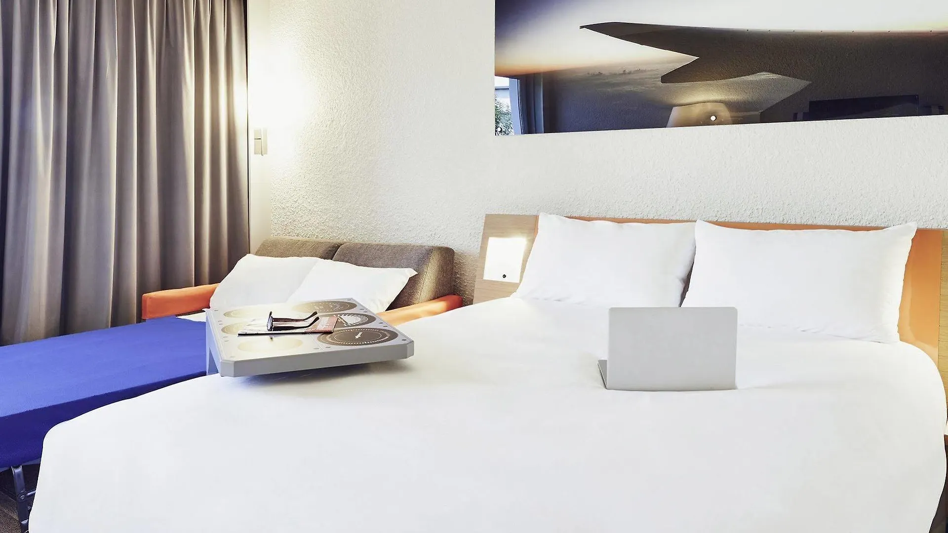 Hotel ibis Styles Marseille Aéroport Vitrolles